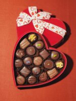 Grand écrin velours Cœur avec bonbons de chocolat