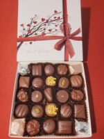 Boîte Arbre à Cœurs avec bonbons de chocolat – Image 3